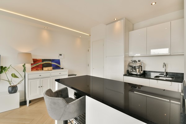 Medium property photo - Van Nijenrodeweg 356, 1082 HD Amsterdam